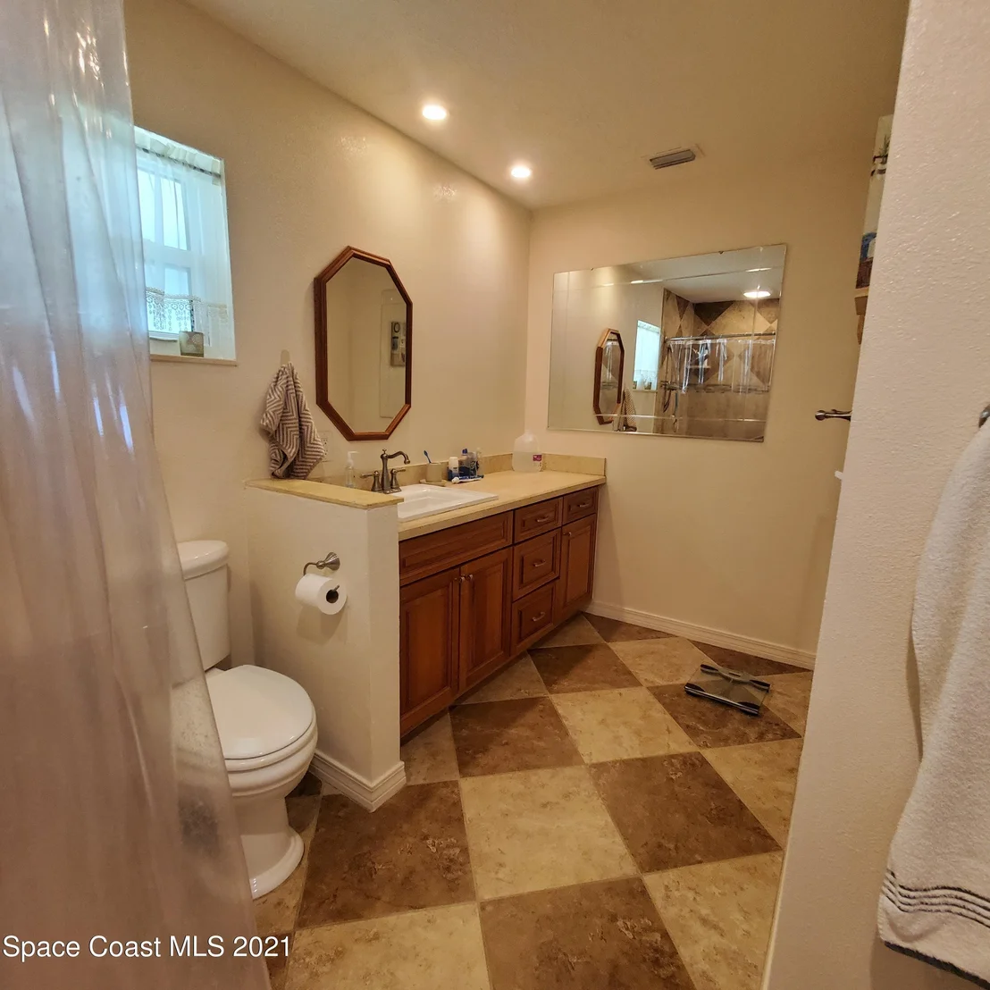 Photo of 954 Brett Circle
