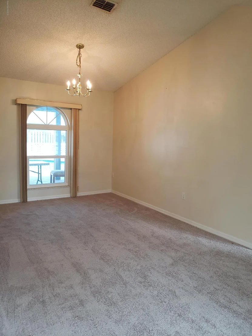 Photo of 2370 Oak Creek Circle