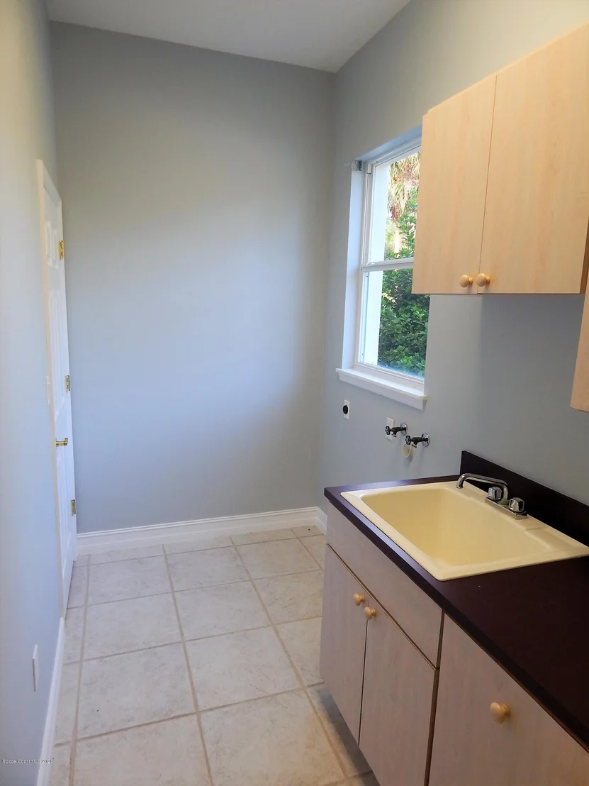 Photo of 5420 Willoughby Drive