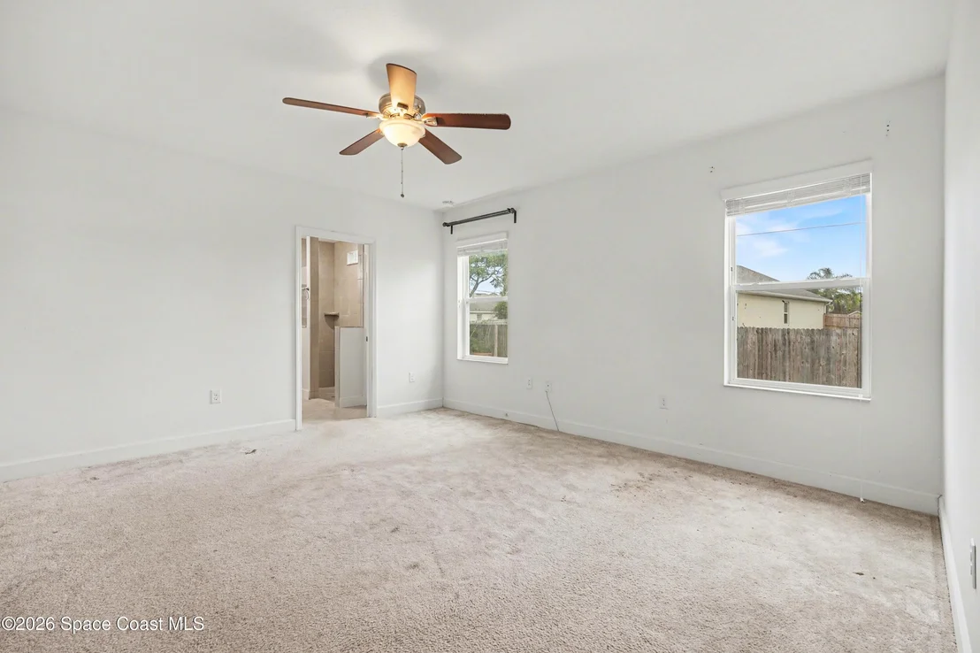 Photo of 1706 Elmhurst Circle SE