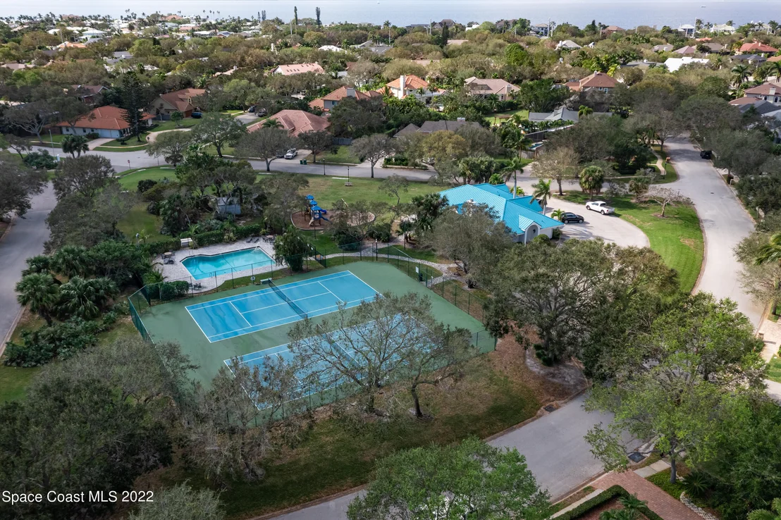 Photo of 521 Nightingale Drive