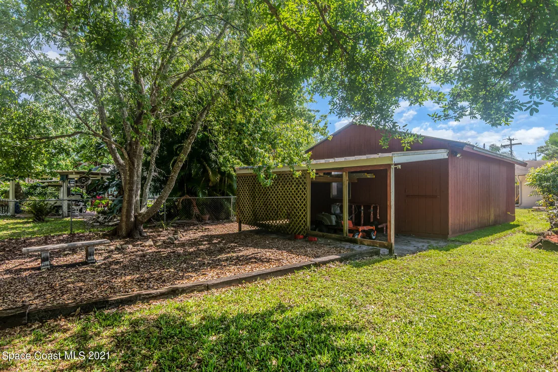 Photo of 1744 Trimble Road