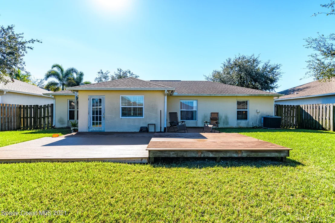 Photo of 2120 Belmont Way