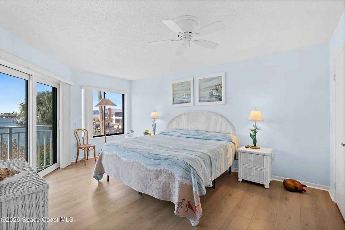 Photo of Unit 2203 at 1750 Commodore Boulevard