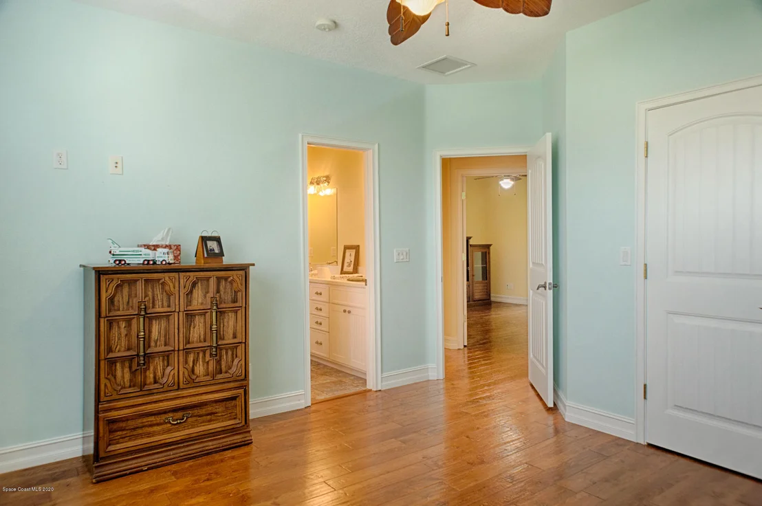 Photo of 5443 The Willows Drive