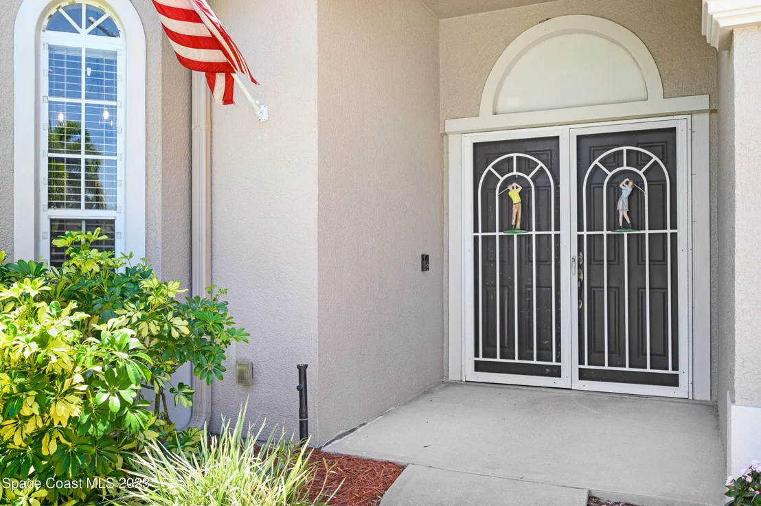 Photo of 3855 Waterford Drive