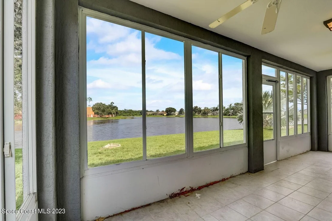 Photo of 520 Wickham Lakes Drive