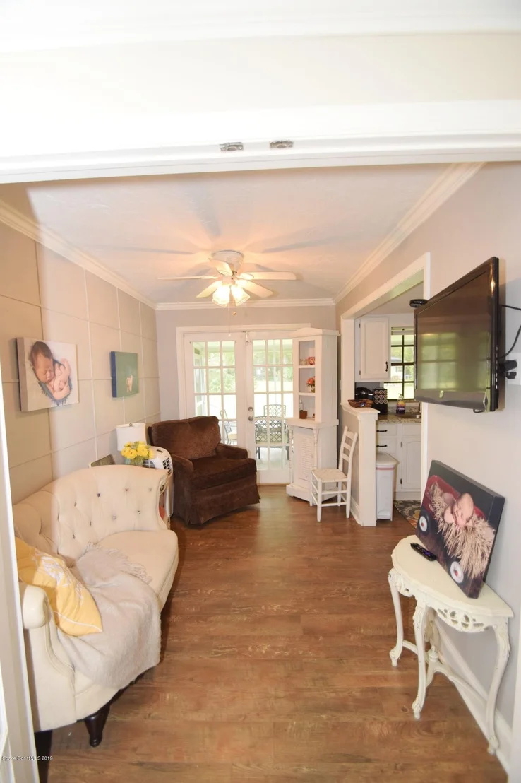 Photo of 3940 Lake Washington Road