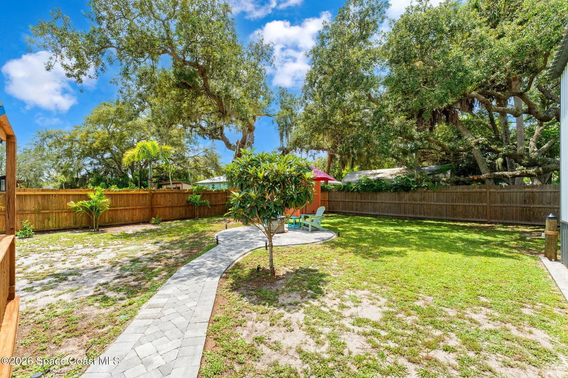 Photo of 1714 Crescent Road