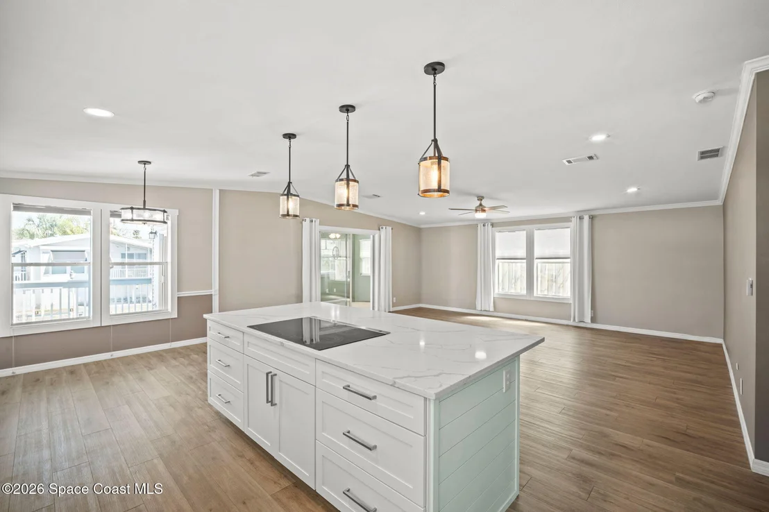 Photo of 2966 Indian River Drive NE