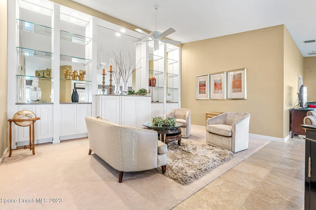 Photo of 4952 Corsica Square