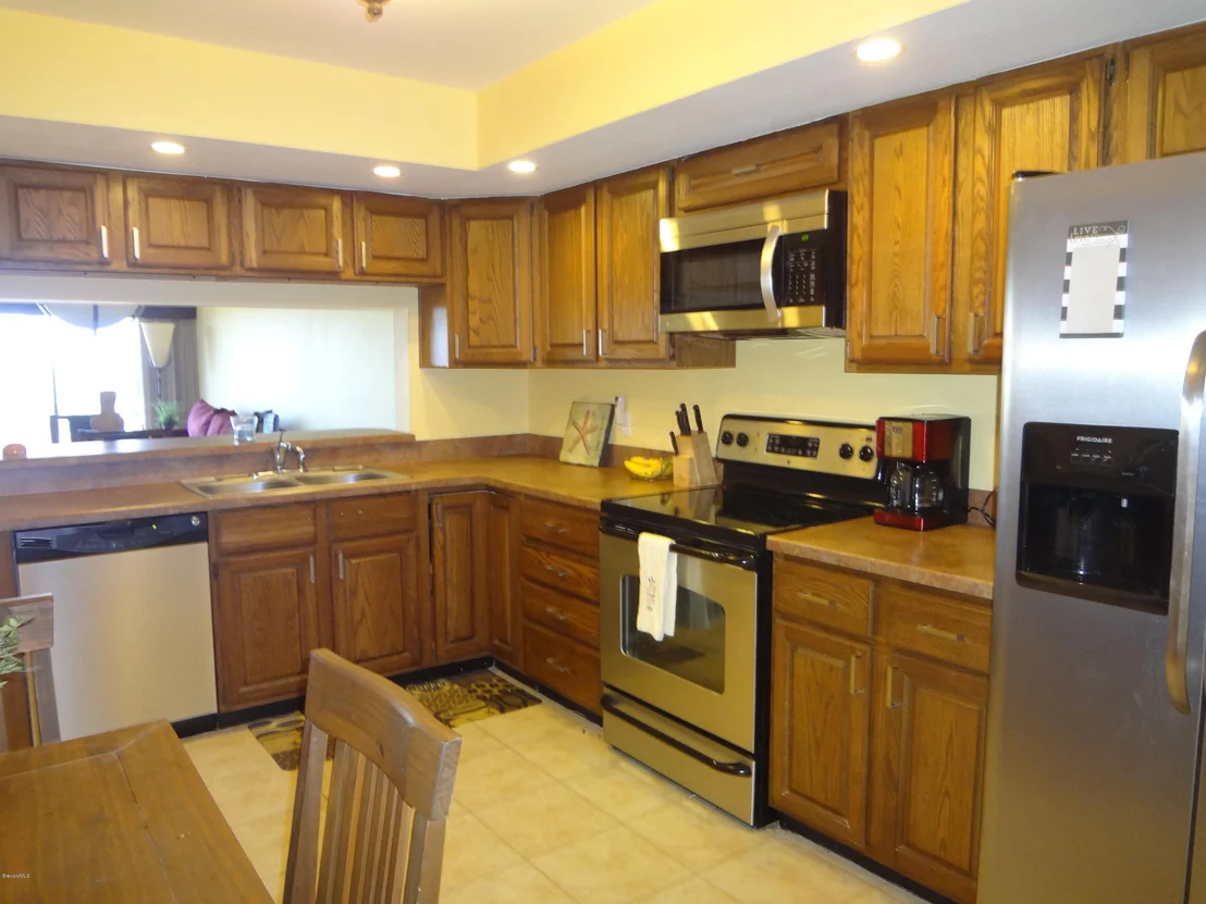 Photo of Unit 112 at 175 Highway A1a