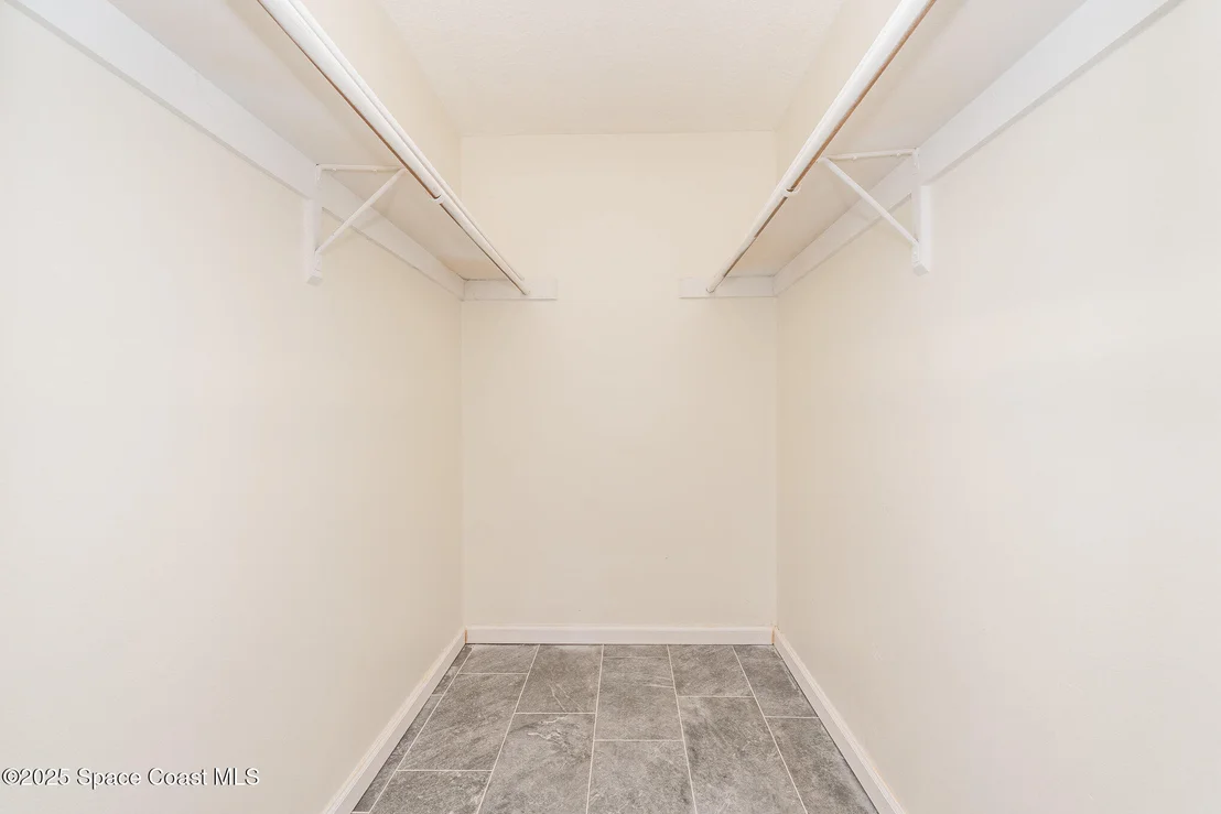 Photo of 790 Aragon Avenue NE