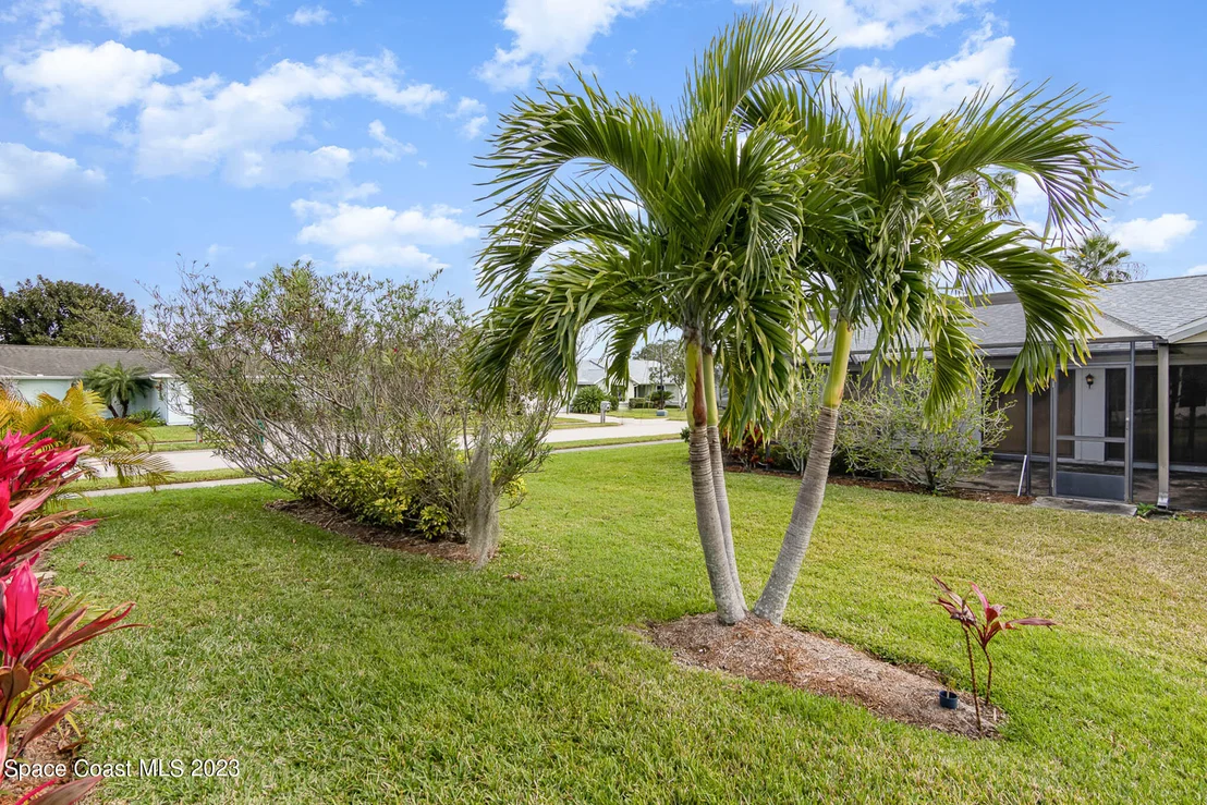 Photo of 1713 Independence Avenue
