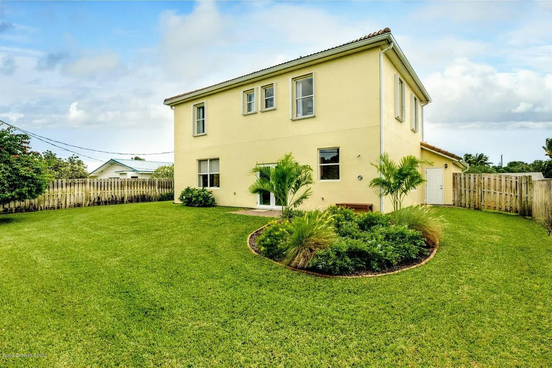 Photo of 230 Richards Road