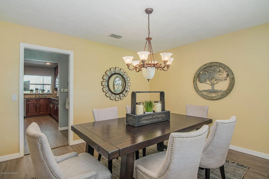 Photo of 485 Red Sail Way