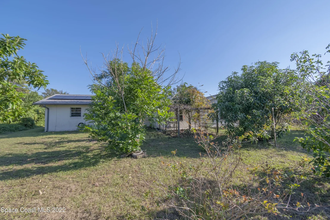 Photo of 936 Clayton Drive