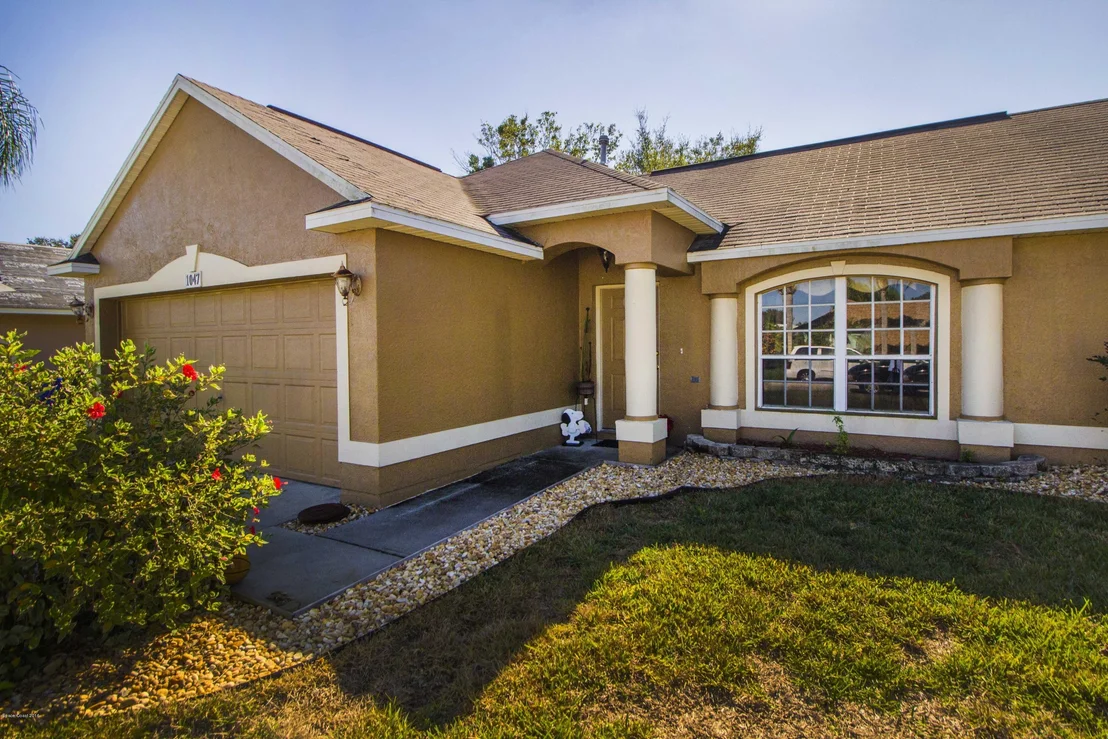 Photo of 1047 Jacaranda Circle