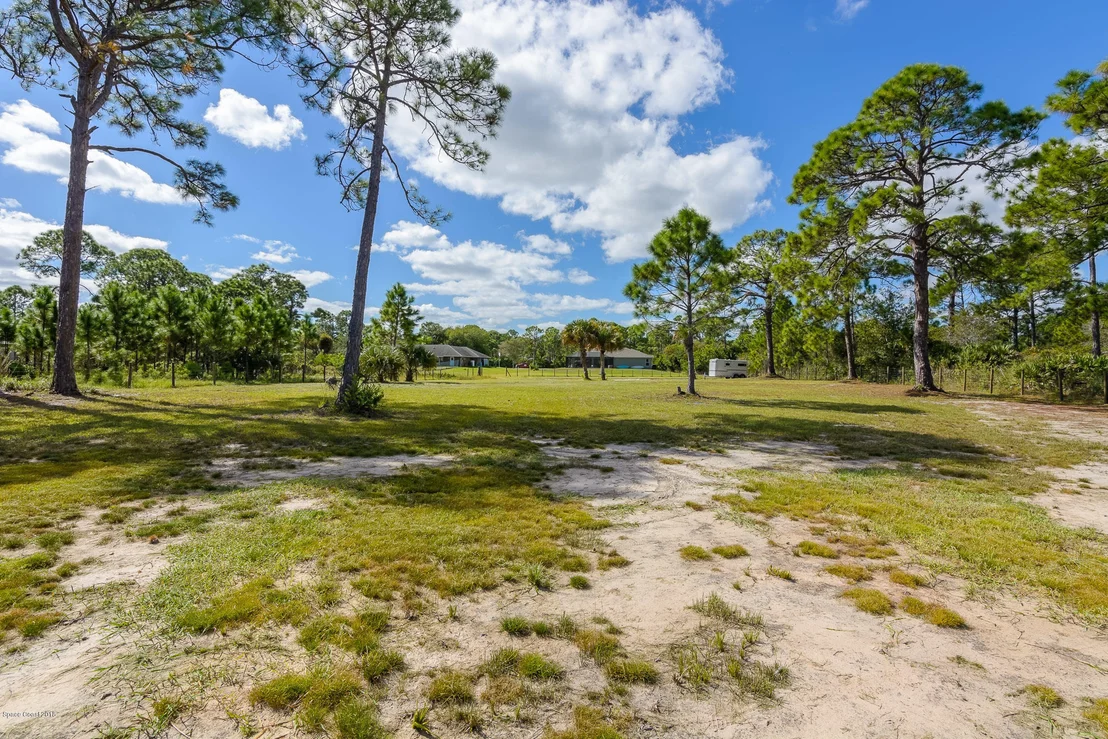 Photo of 5995 Pine Sap Avenue