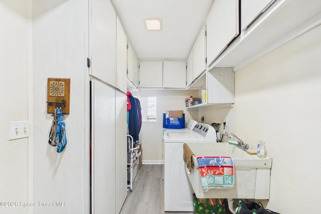 Photo of 215 Sand Pine Road