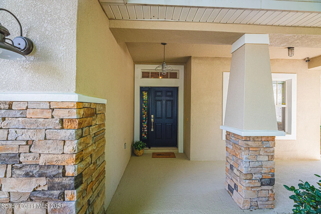 Photo of 401 Waterside Circle