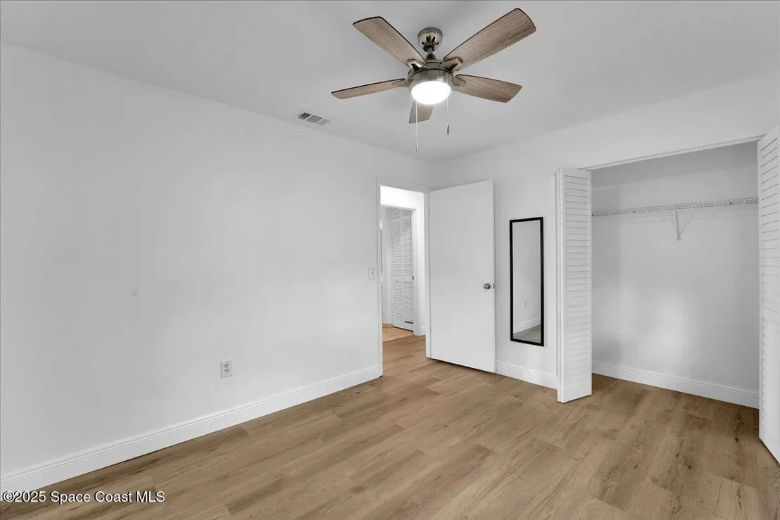 Photo of 5453 Holden Road