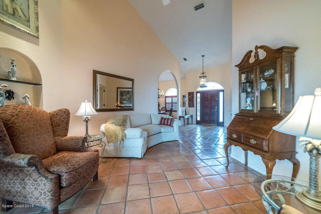 Photo of 207 Ivory Drive