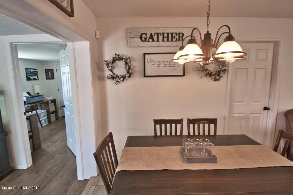 Photo of 2439 King Richard Road