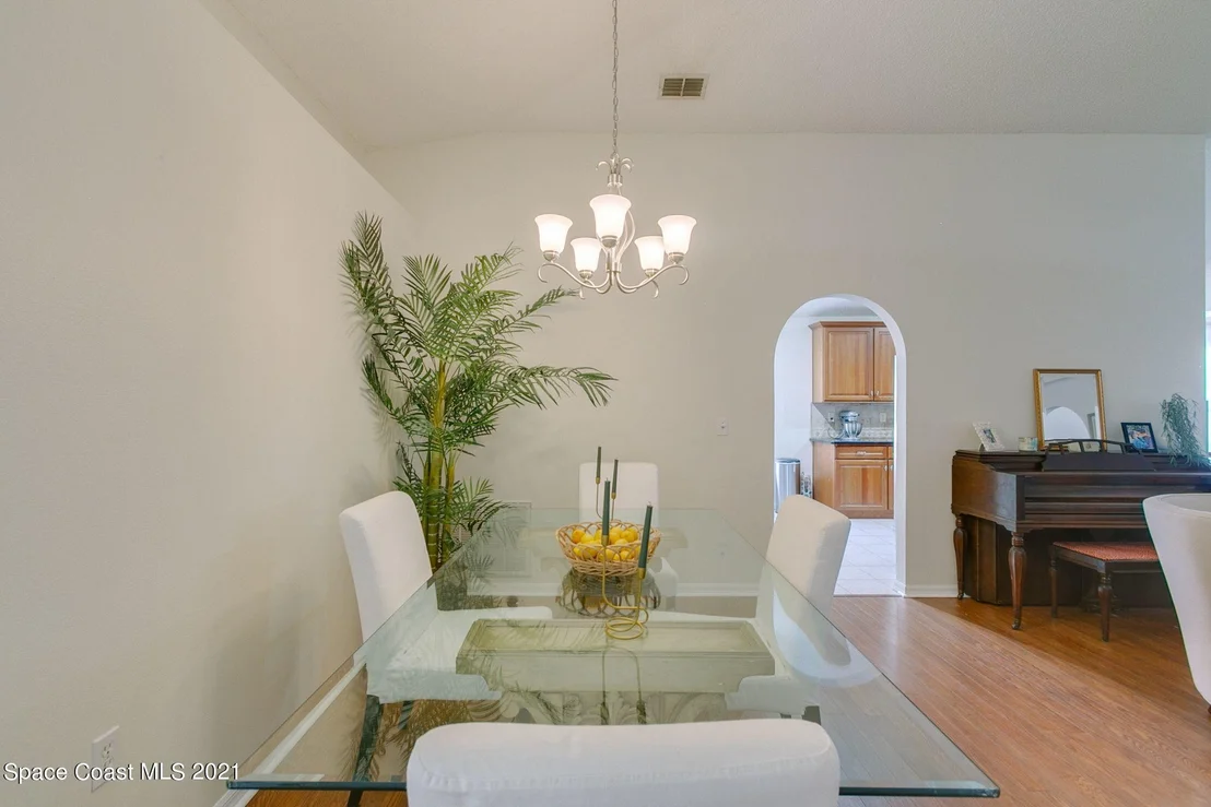 Photo of 4606 Radford Lane