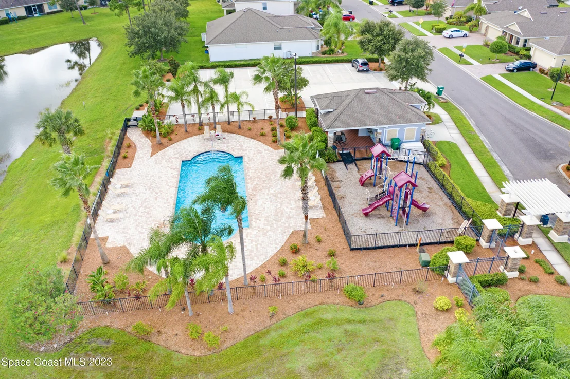 Photo of 306 Abernathy Circle SE