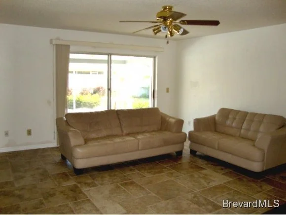 Photo of 1125 NE Mandarin Drive