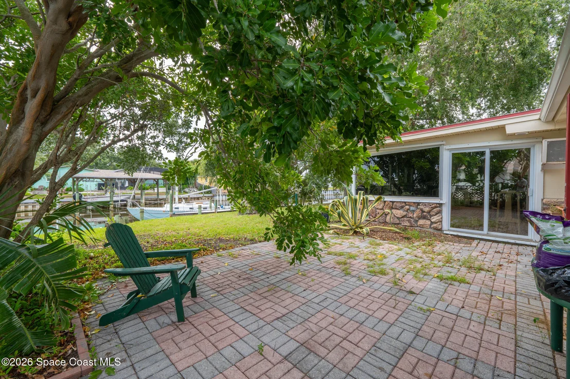 Photo of 413 Sparrow Drive