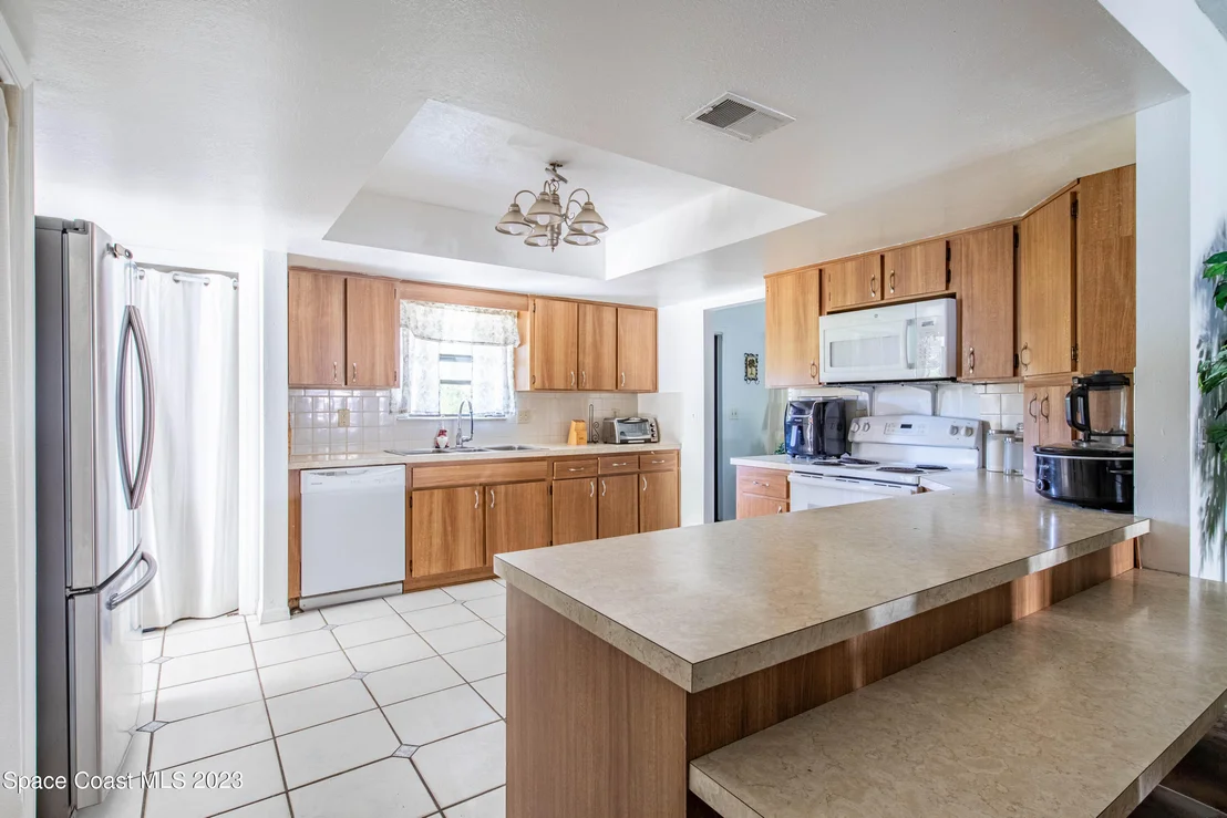 Photo of 4044 Palm Avenue