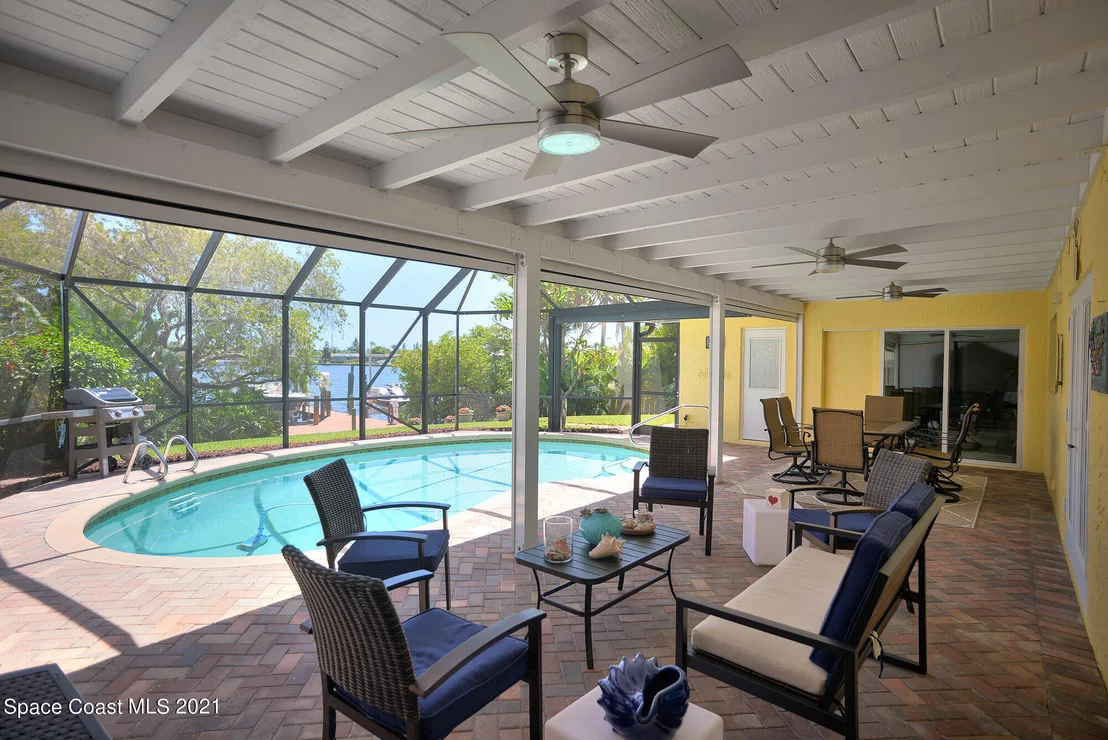 Photo of 457 Red Sail Way