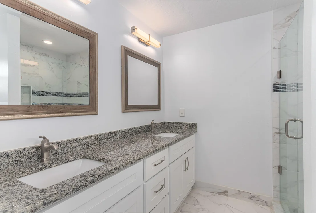 Photo of 550 Deerfield Drive