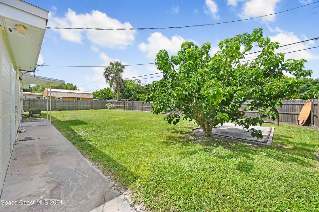 Photo of 1848 Mosswood Drive