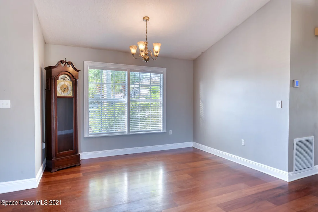 Photo of 5019 Alamanda Drive