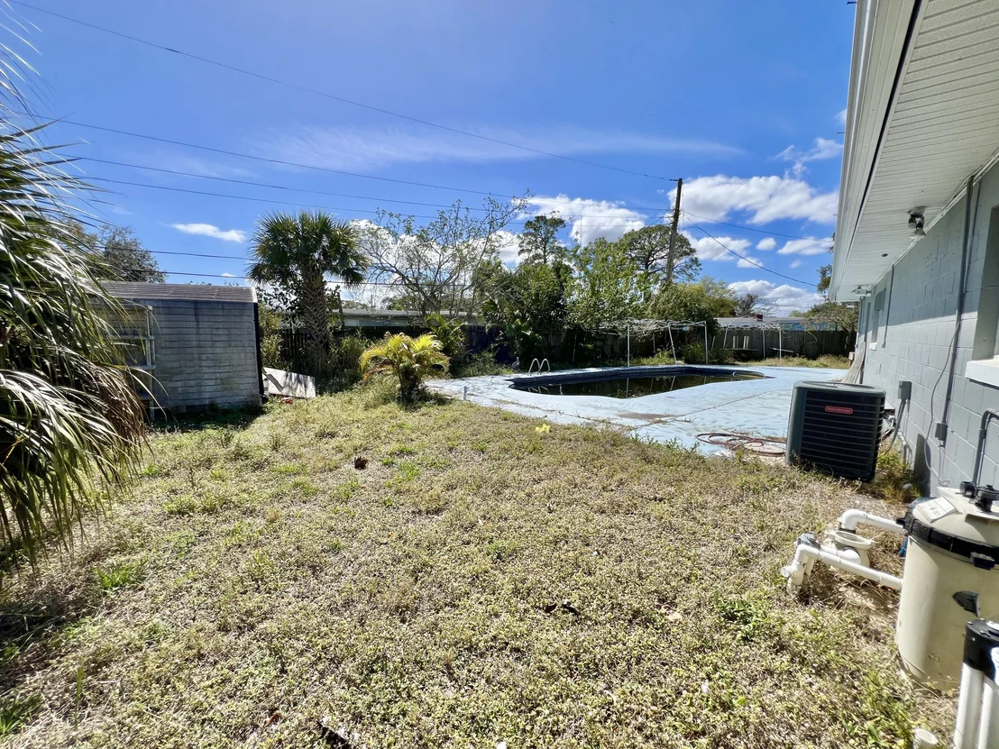 Photo of 1215 Alamanda Lane