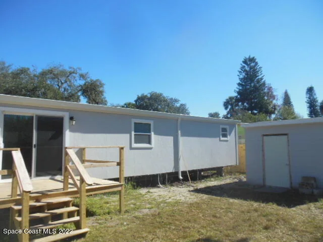 Photo of 335 Maplewood Boulevard