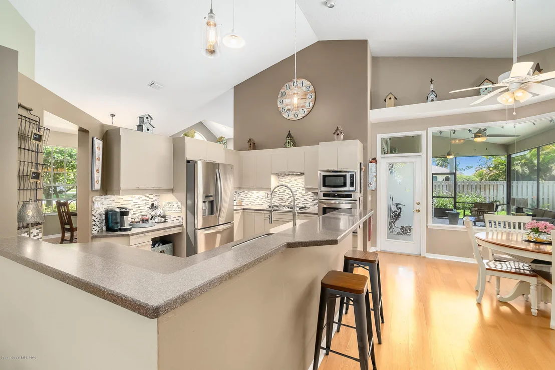 Photo of 528 Spring Lake Drive