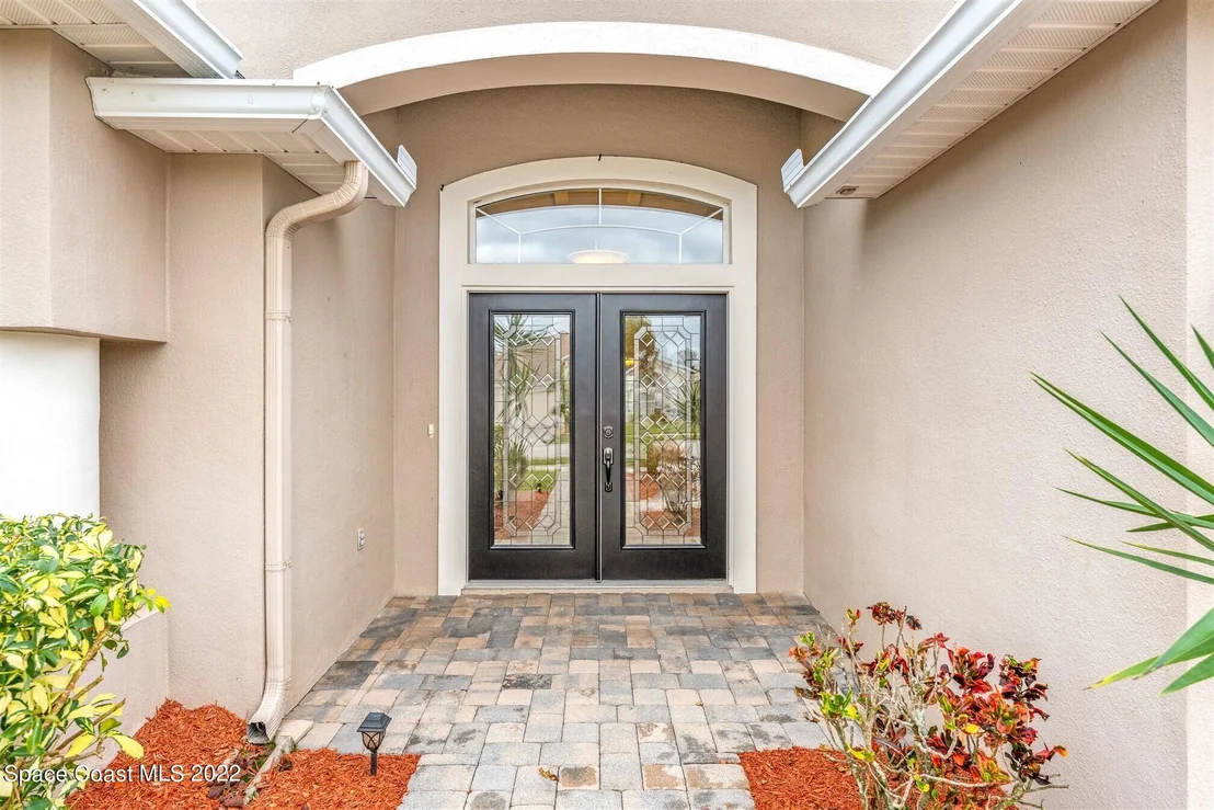 Photo of 2118 Auburn Lakes Drive