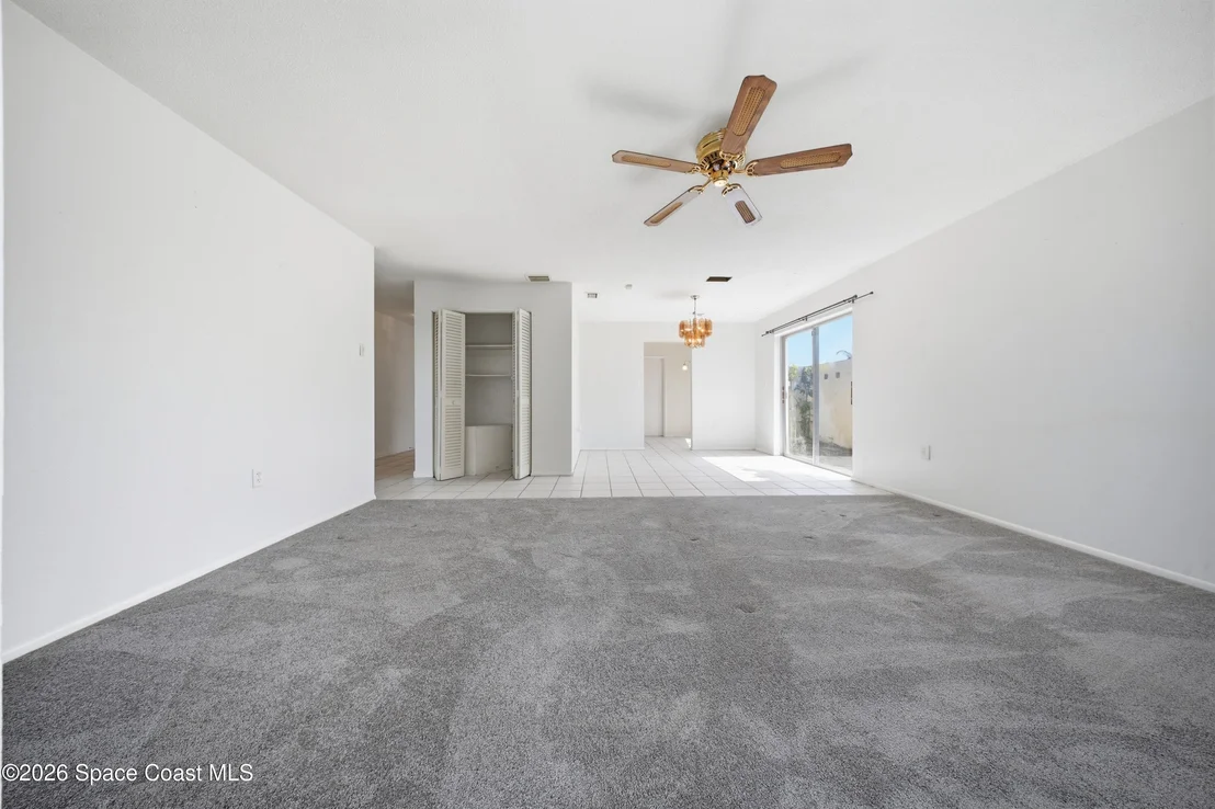 Photo of 1139 Groves Drive