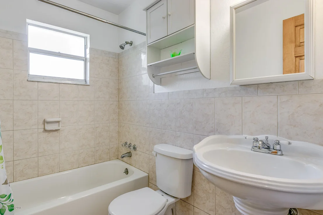 Photo of 171 E Haven Drive