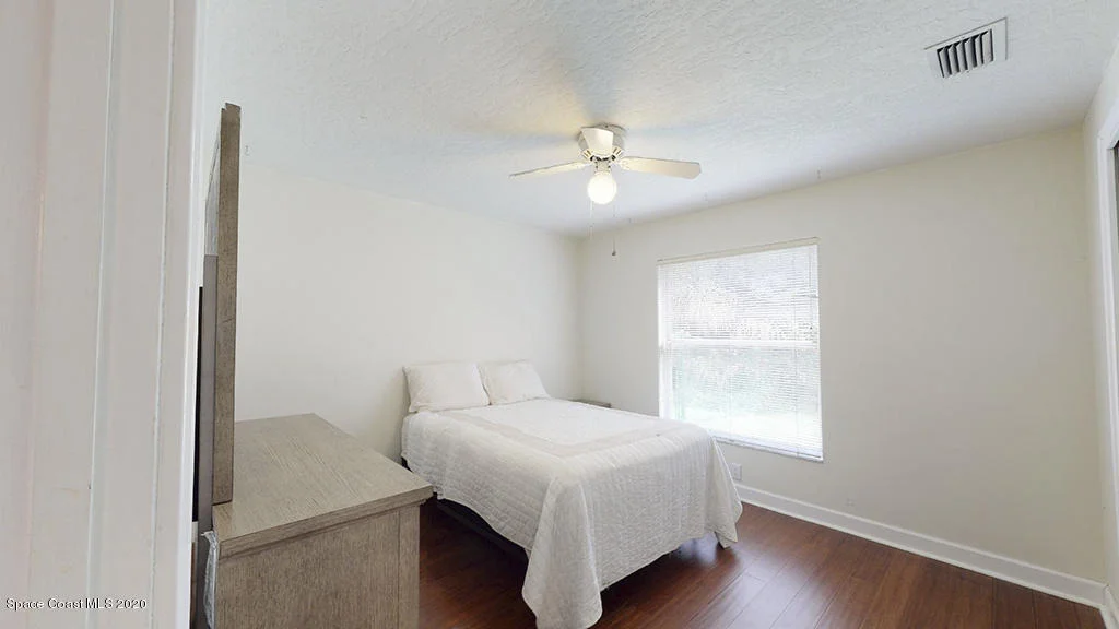 Photo of 214 Jeannie Drive