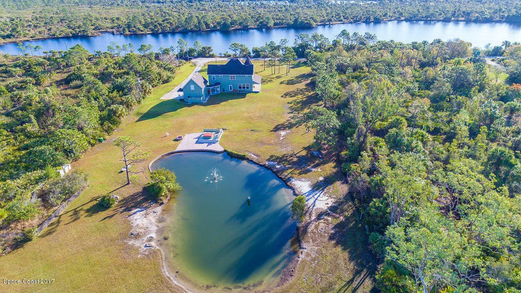Photo of 3190 Leghorn Road