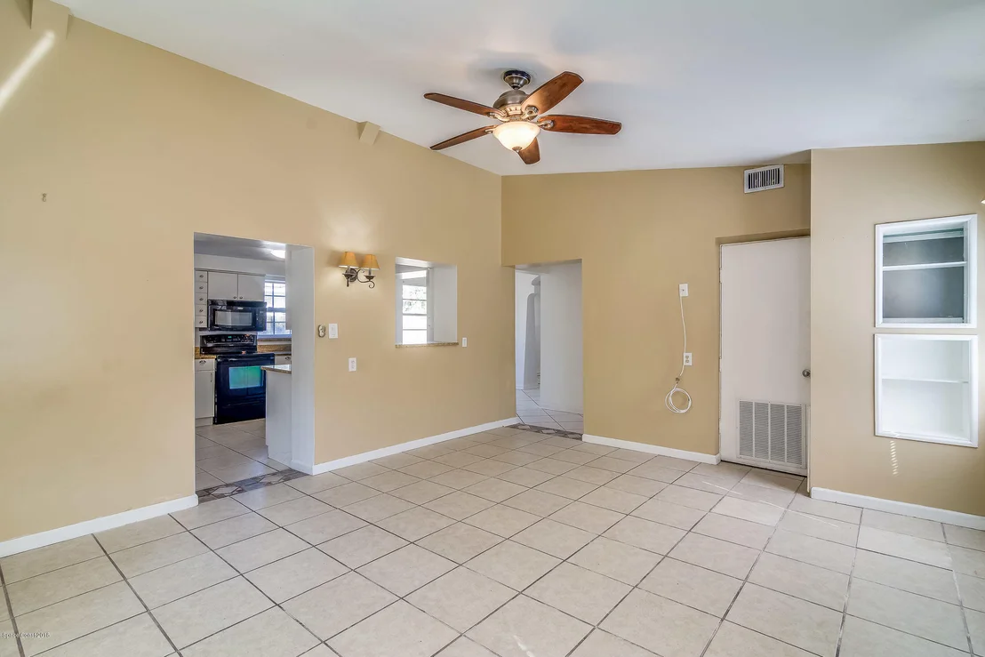 Photo of 428 Audubon Drive