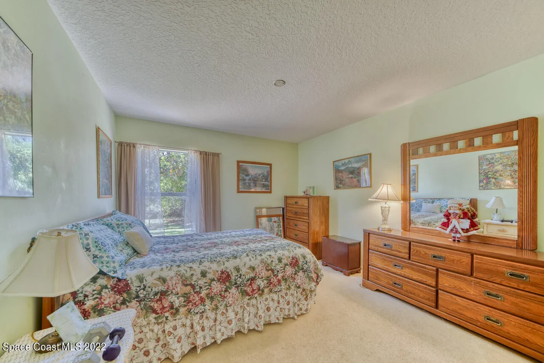 Photo of 4758 Alamanda Drive