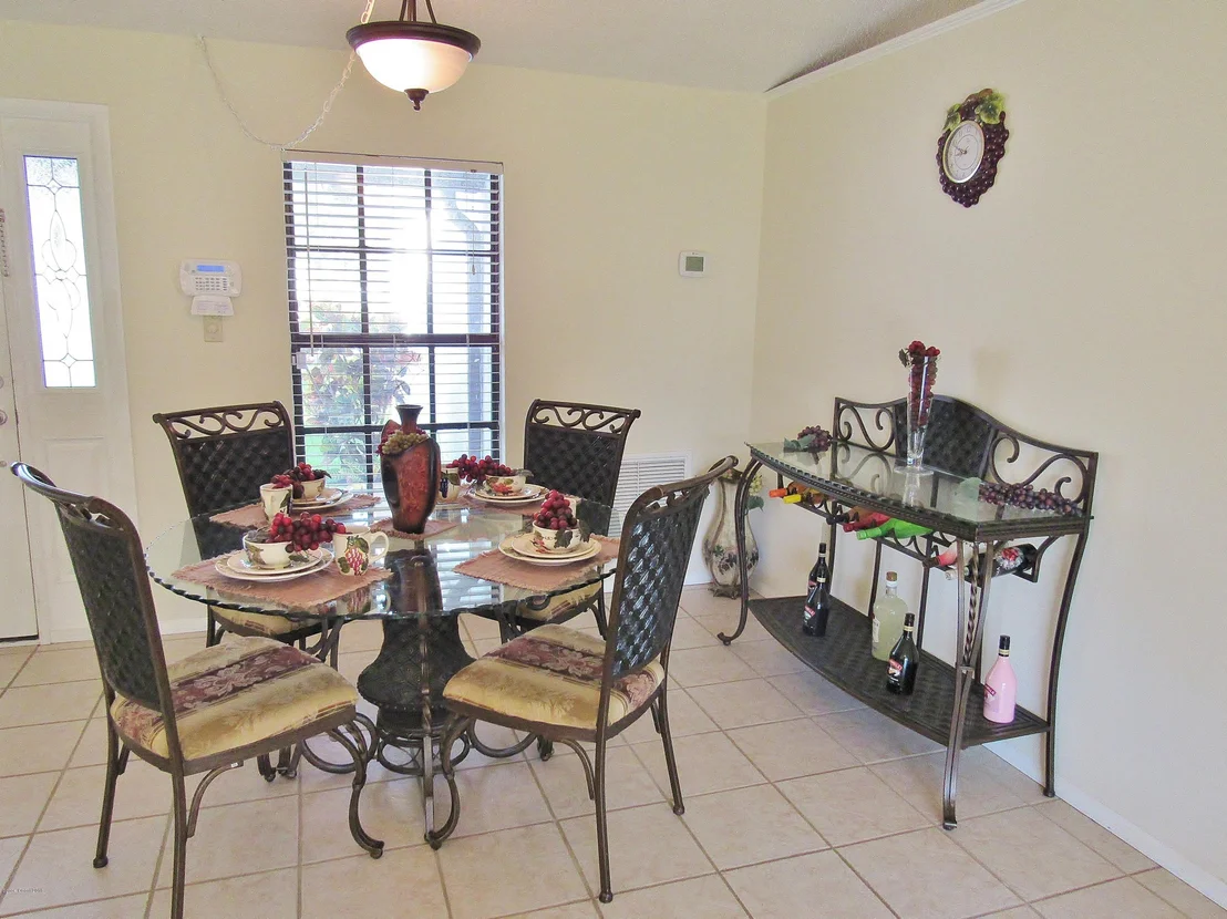 Photo of 894 Yorktowne Drive