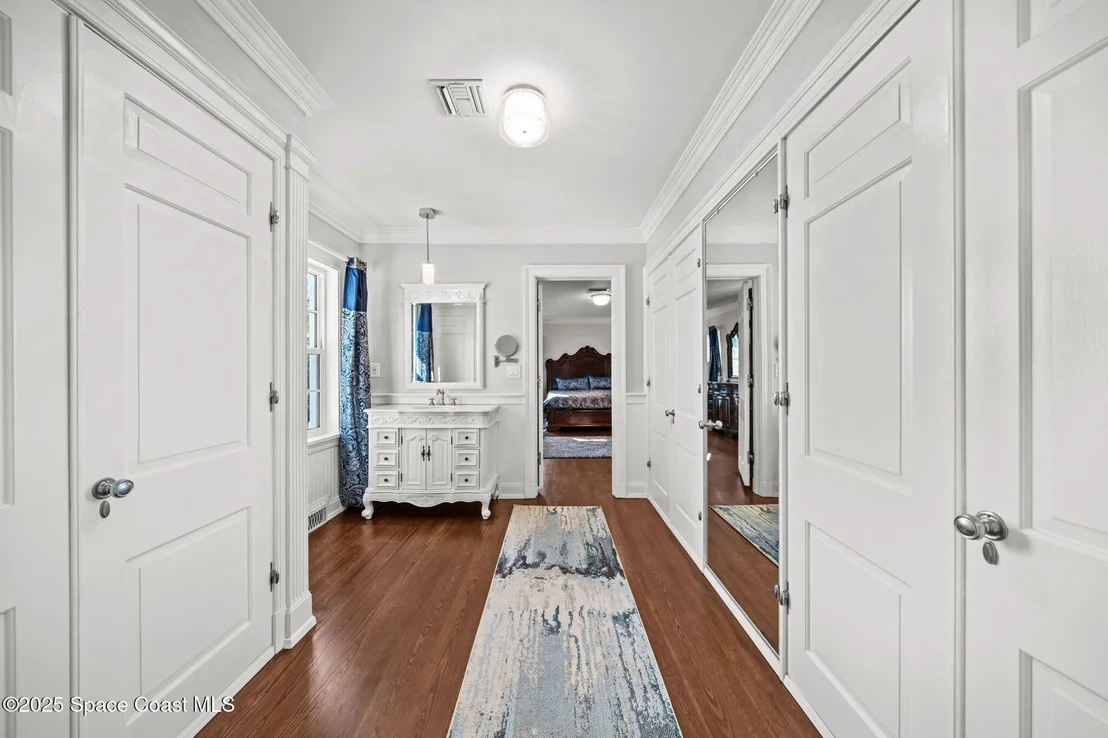 Photo of 875 N Indian River Drive
