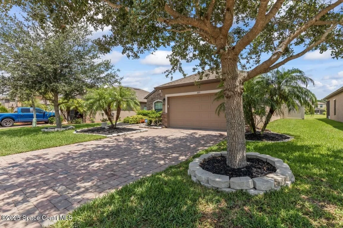 Photo of 1071 Dillard Drive SE